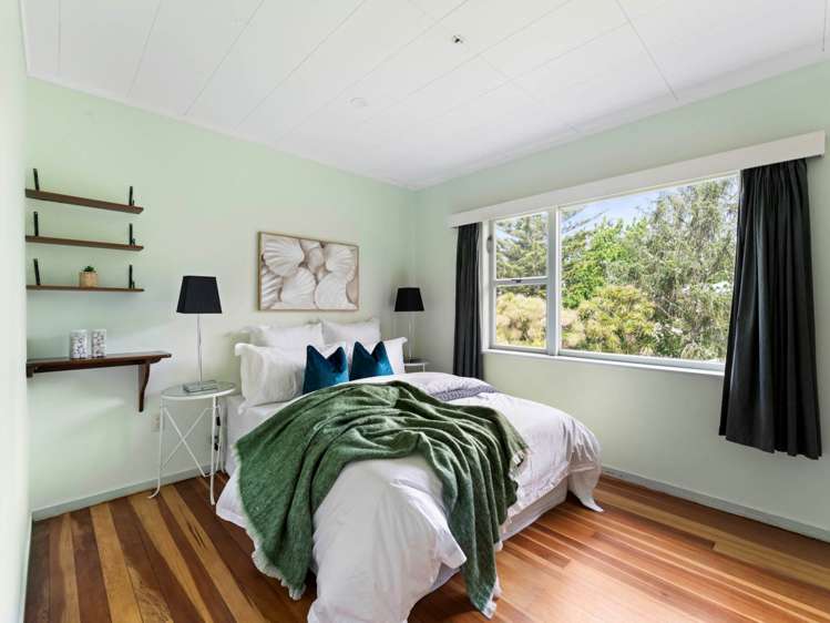 42 West Lynn Road Titirangi_15