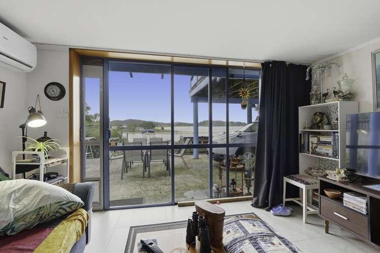 16 Bush Point Road Taipa_38