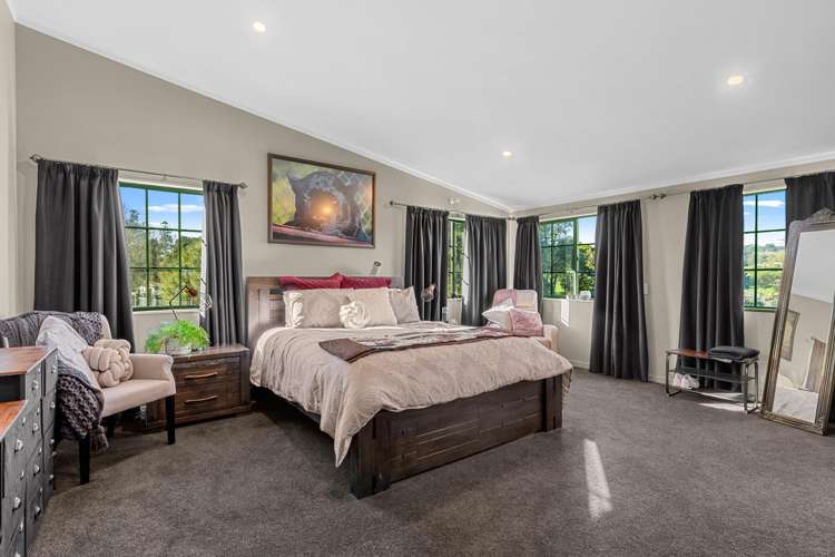 124 Gray Road Te Kamo_14