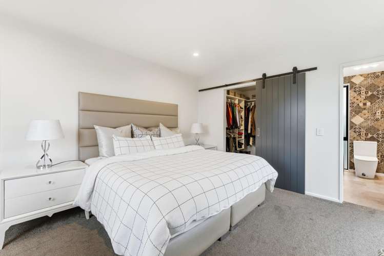 14 Trudi Place Green Island_16