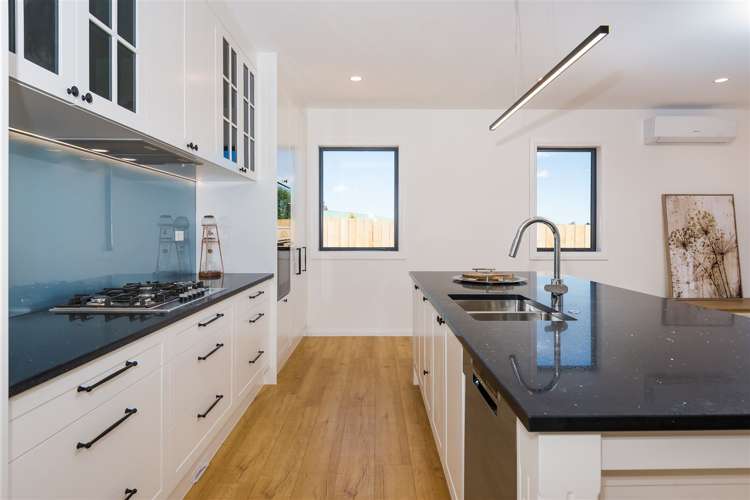 320b East Coast Road Sunnynook_9