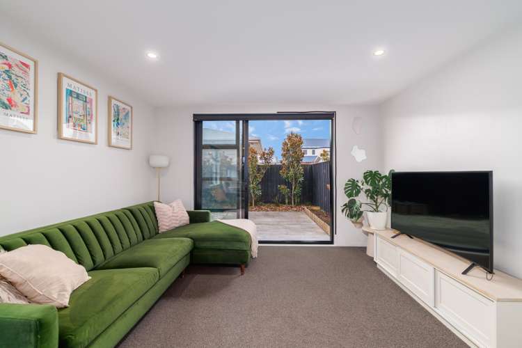 3/68 Barbour Street Waltham_4