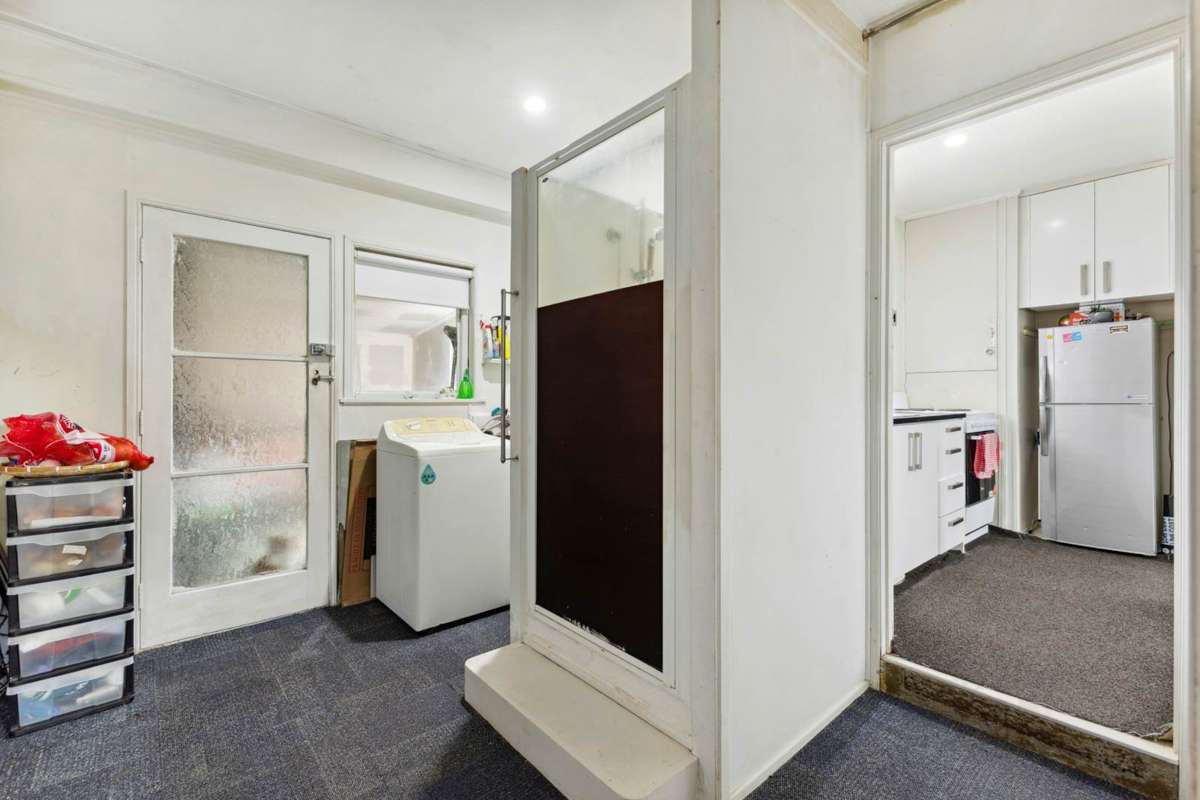 3/280 Shirley Road_5