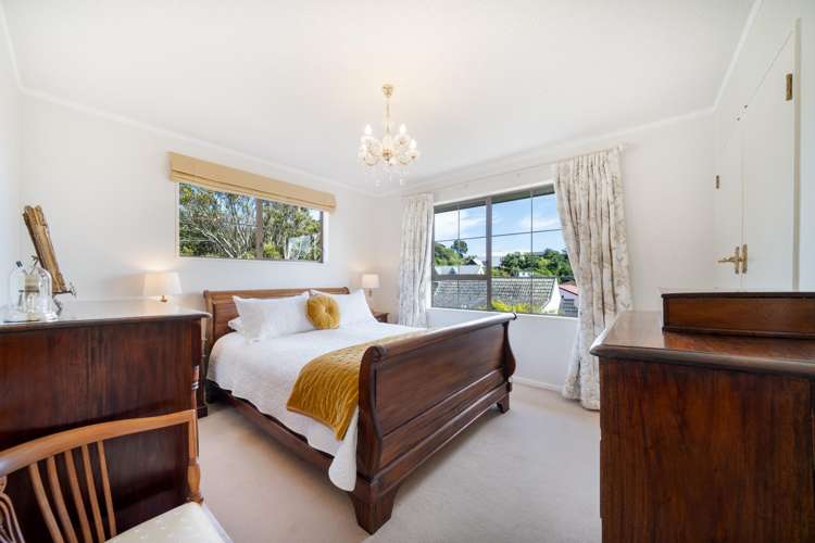 8 Makatote Grove Churton Park_14