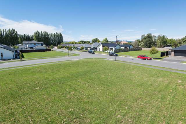 49 Grayshott Avenue Casebrook_4