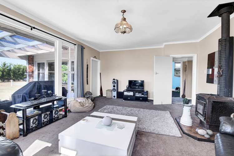 525 Downs Road West Eyreton_10