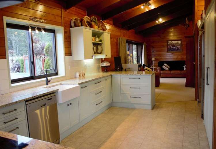 811 Hakarimata Road Huntly_13