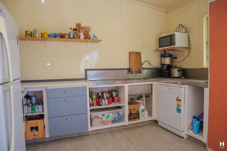 37 Inverness Street Dunollie_5