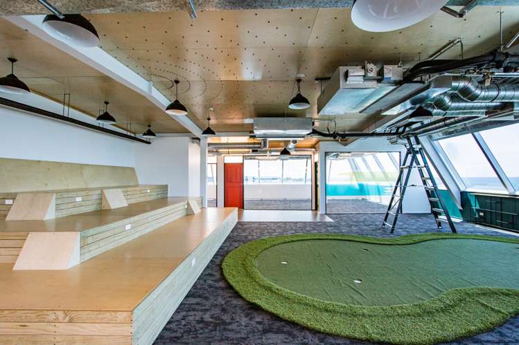 Level 4/33-45 Hurstmere Road Takapuna_2