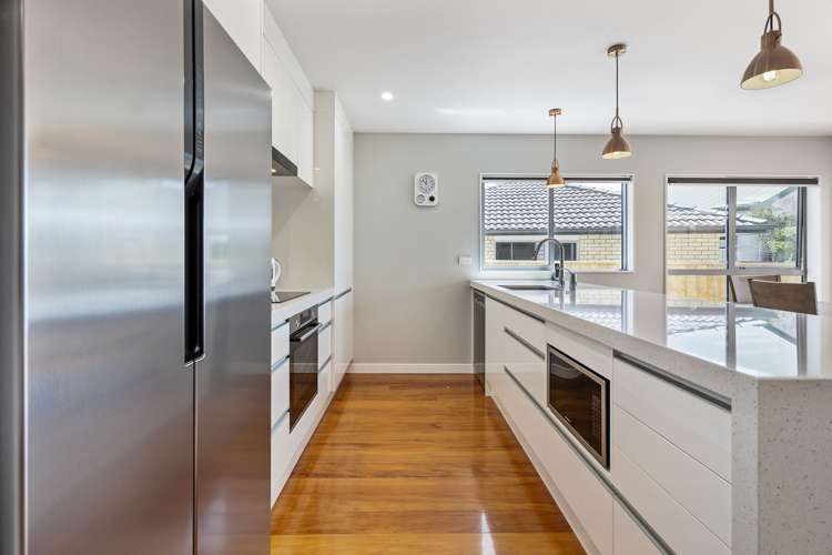 3a Graham Avenue Te Atatu Peninsula_16