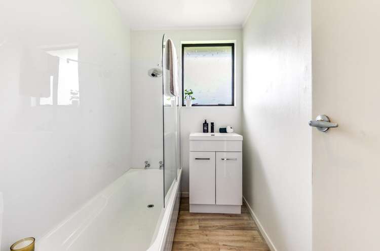 79 Moore Street Leamington_11