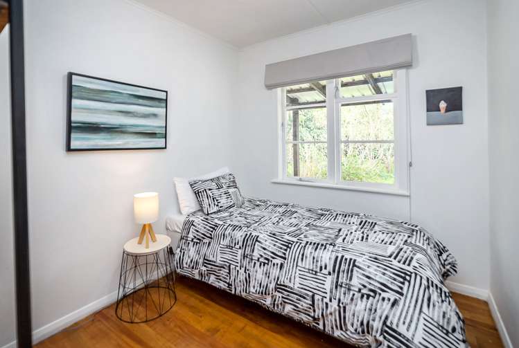 812 Western Lake Road Featherston_13