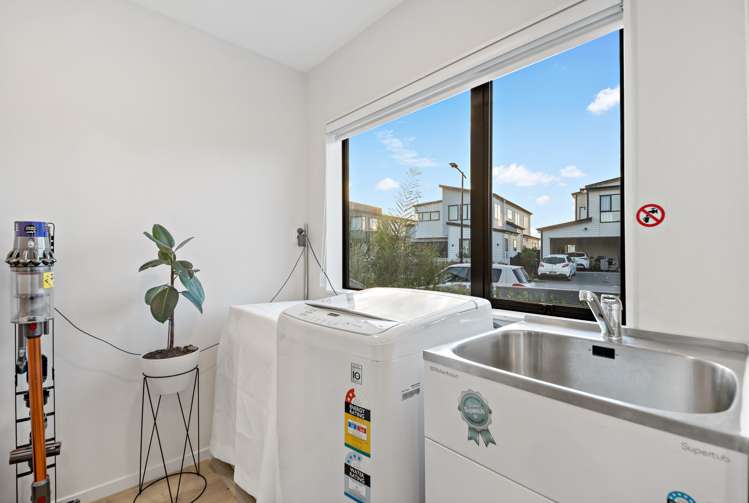 13 Kokowai Parade Hobsonville_12