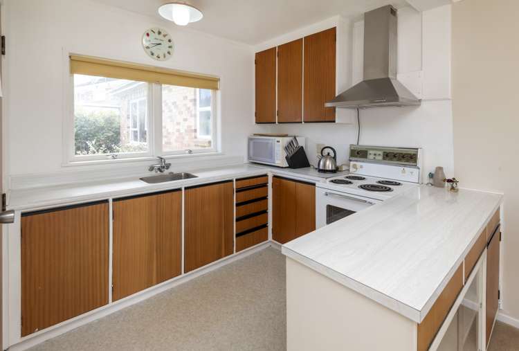 2/1 Picton Street Howick_10