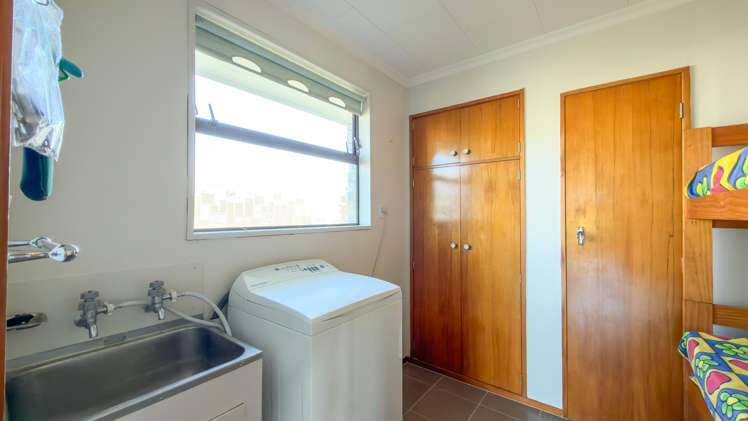 201A The Square Whangamatā_11