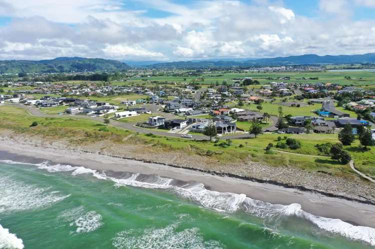 3 Pacific Parade Coastlands_5