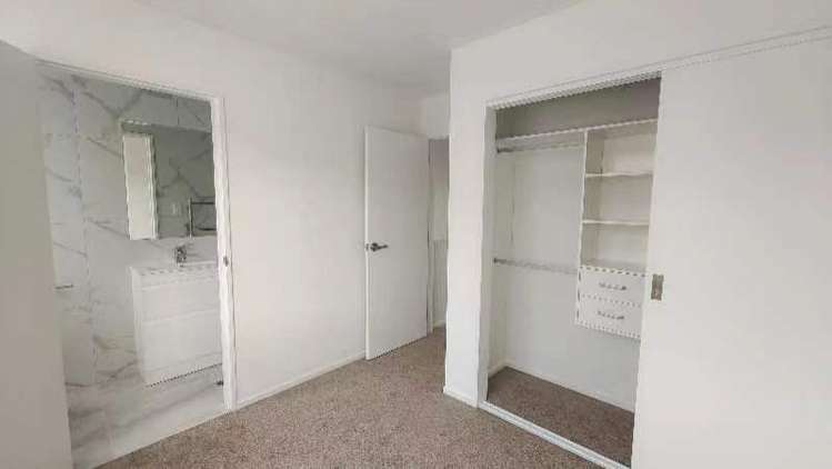 A/27 Crestview Rise Papakura_3