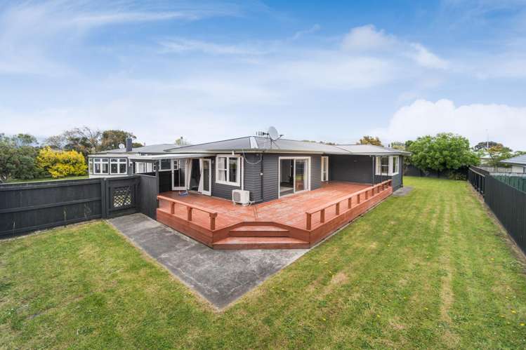 6 Karamea Crescent_0