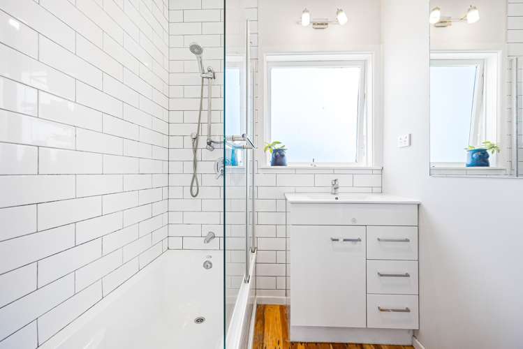 38 Woodside Road Massey_11