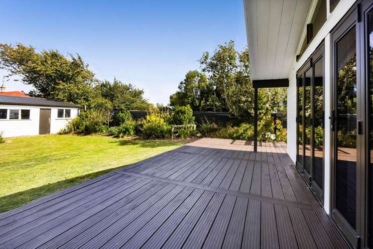 110 Fairfield Road Hawera_24