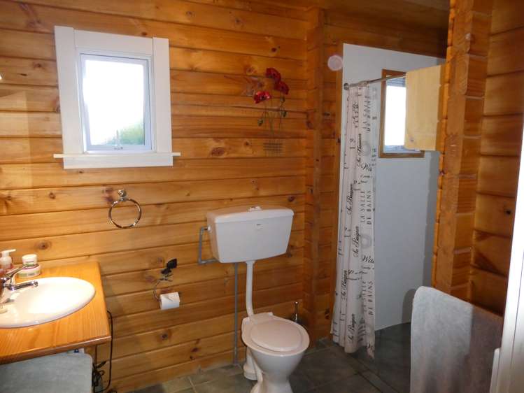 10 Devon Street Hanmer Springs_10