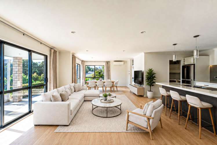 7 Pebble Brook Road_1