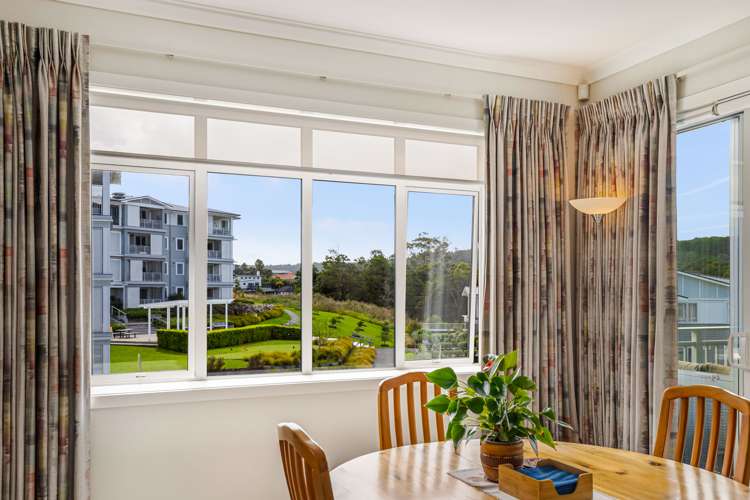 112 Panorama Heights Orewa_10