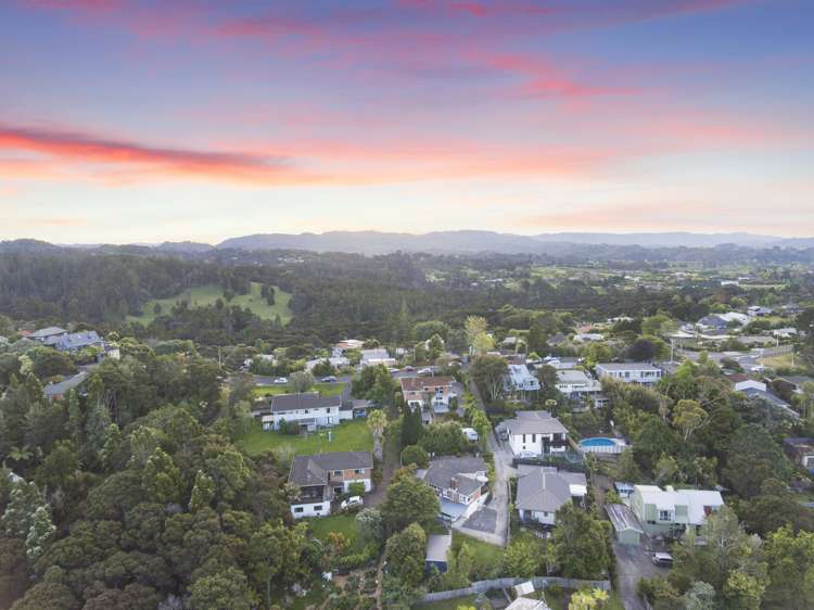 62 Shetland Street Glen Eden_20