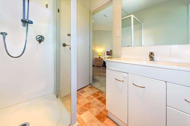 9 School Lane Kirwee_20