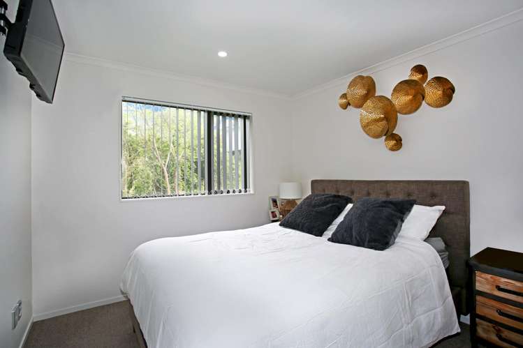 5B Misty Place Papatoetoe_11