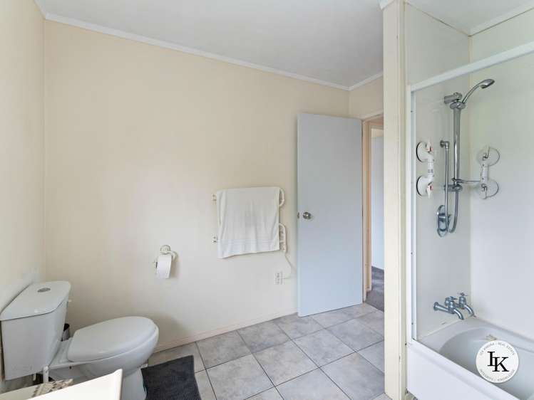 8 Carnoustie Drive Wattle Downs_17