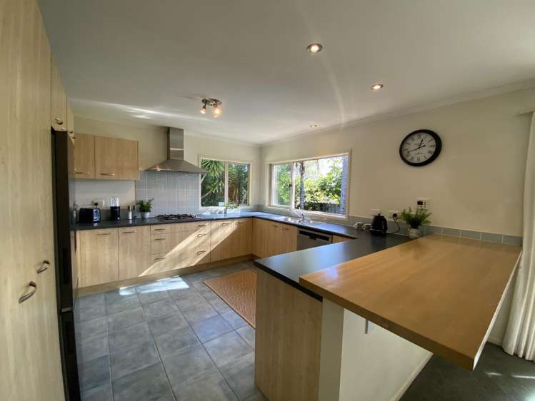 25 Totara Views Drive Red Beach_5
