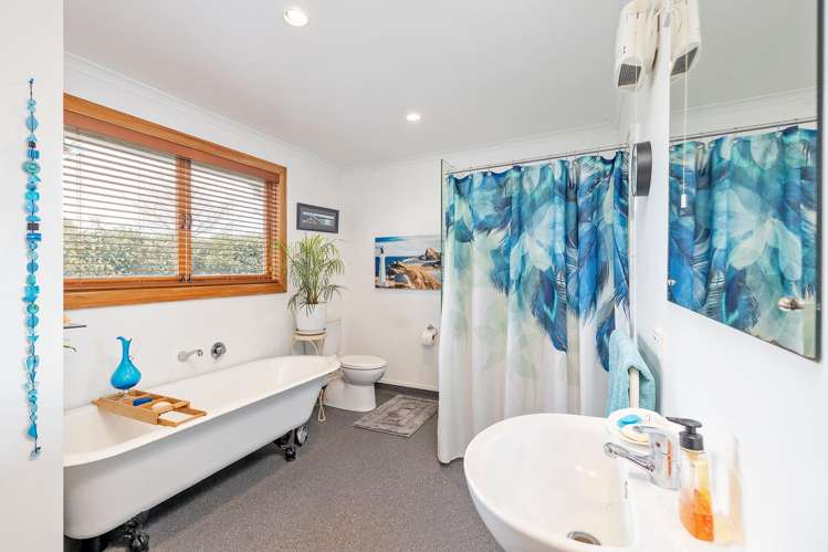 19 King Edward Street Lansdowne_17