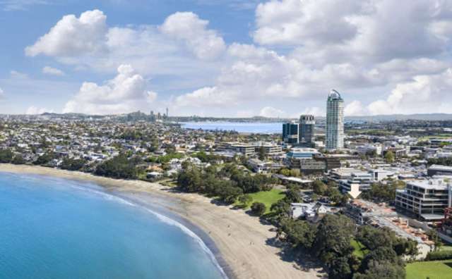 Apt 31 The Sands, 47 The Strand Takapuna_1