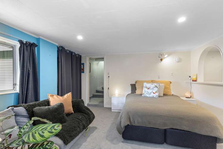 26 Dalton Grove Stokes Valley_13