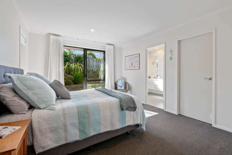 87 Tauranga Place Orewa_15