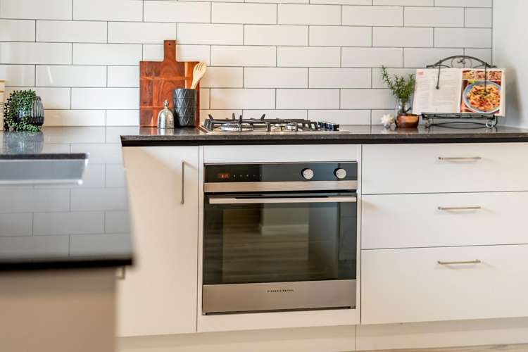 84 Mawai Hakona Drive Wallaceville_15