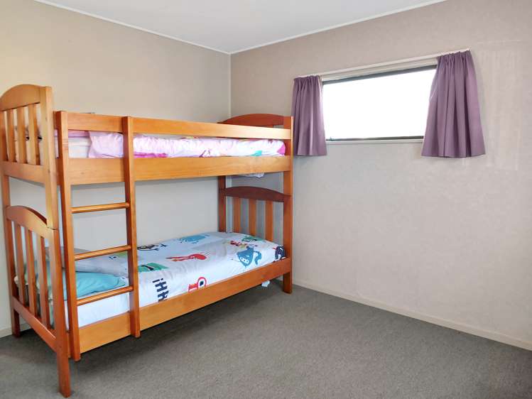 16 Cousins Avenue East Foxton Beach_15