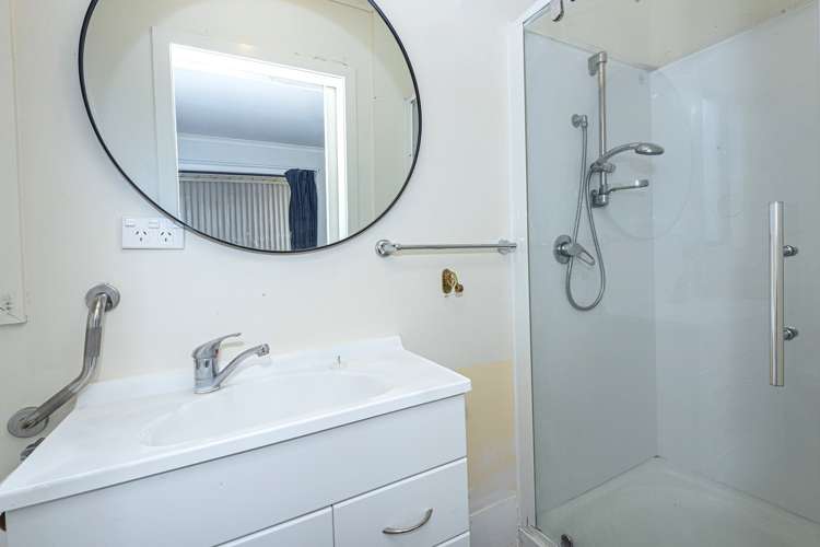 88 Great North Road Kamo_17