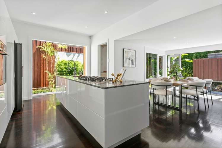 23 Cathedral Place Parnell_2