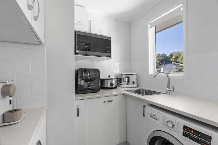 42 Resolution Road Welcome Bay_13