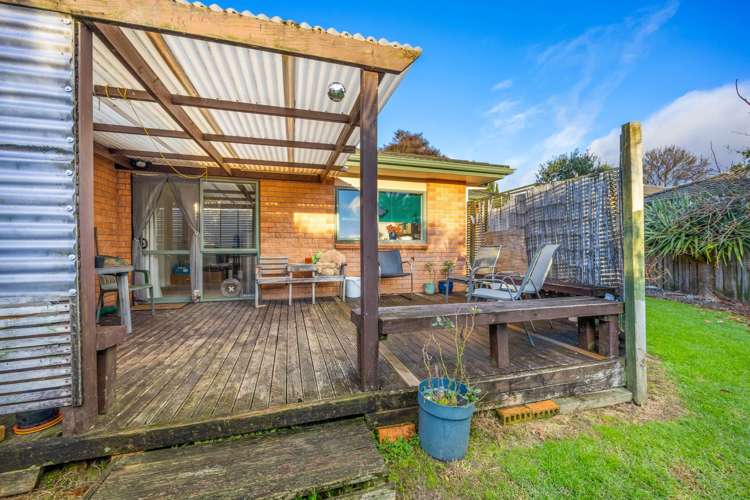 10 Lake Panorama Drive Henderson_11