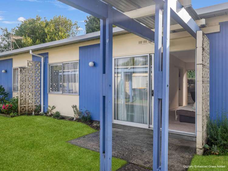 2/100 River Road Hamilton East_2