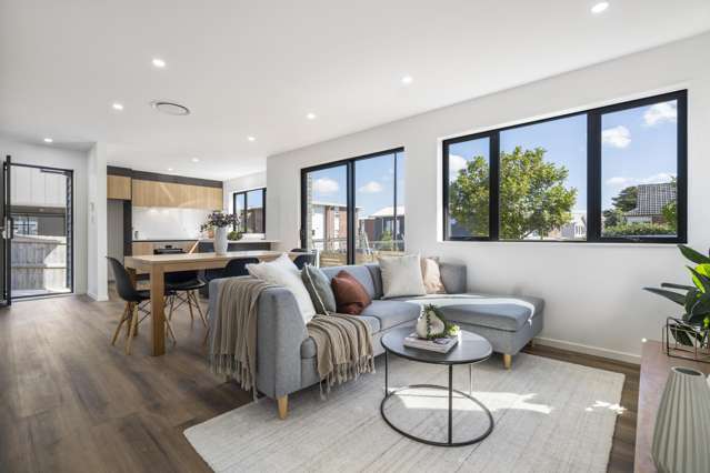 18A Range View Road Mount Albert_2