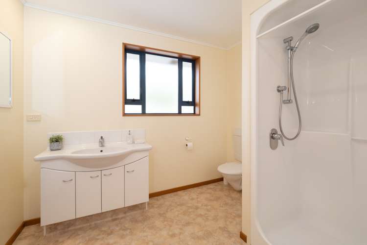 21 Reighton Drive Allenton_23