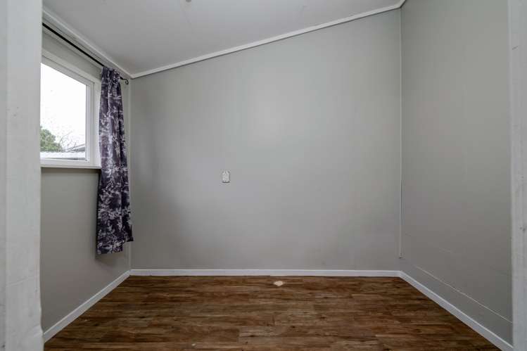 19 Sedcole Street Pahiatua_11