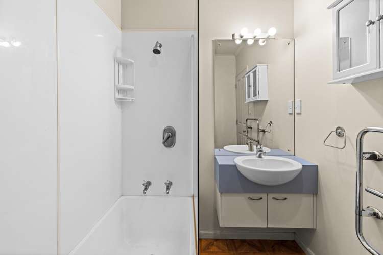 32 France Road Bluff Hill_10