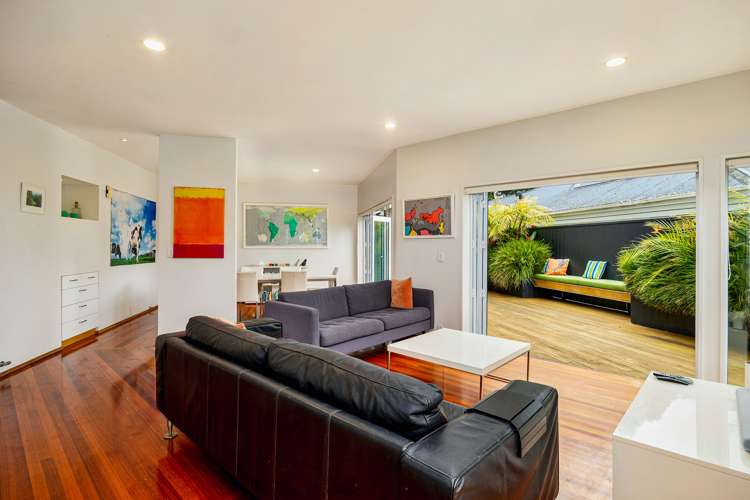 86 Kitenui Avenue Mount Albert_10