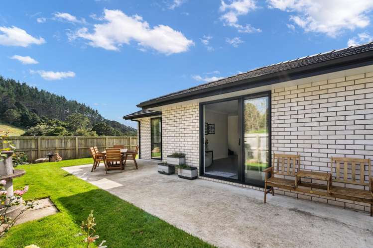 44 Rock Ridge Drive Te Kamo_17