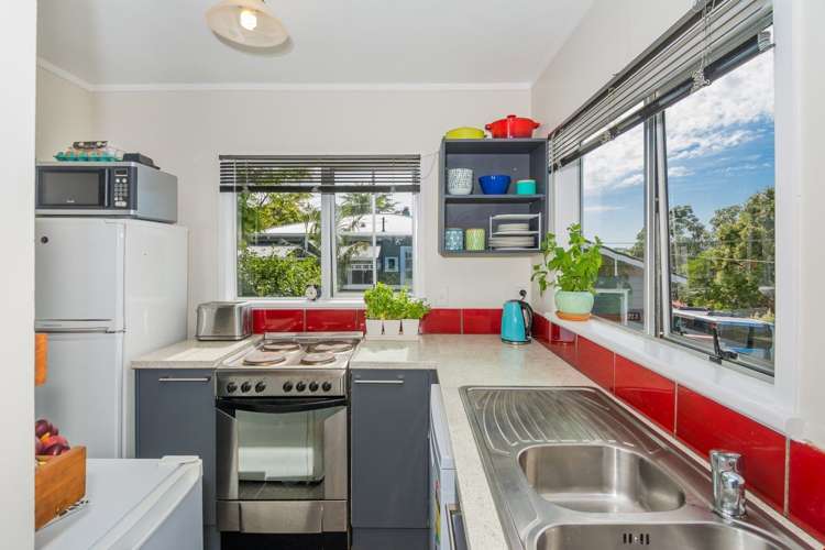 2/223 Rangatira Road Beach Haven_8